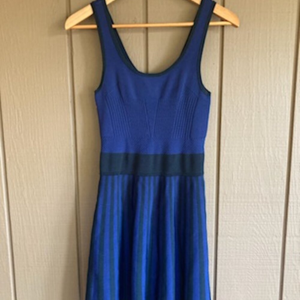Guess Los Angeles Dress